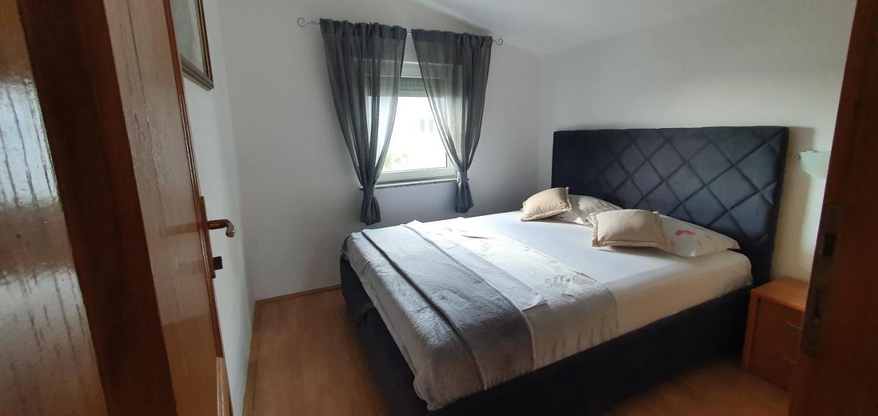 Apartments Kolak Рогозниця Екстер'єр фото