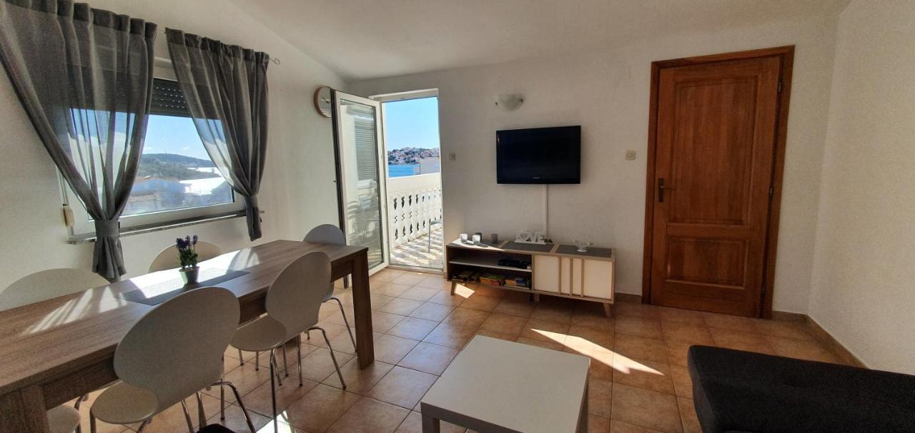 Apartments Kolak Рогозниця Екстер'єр фото